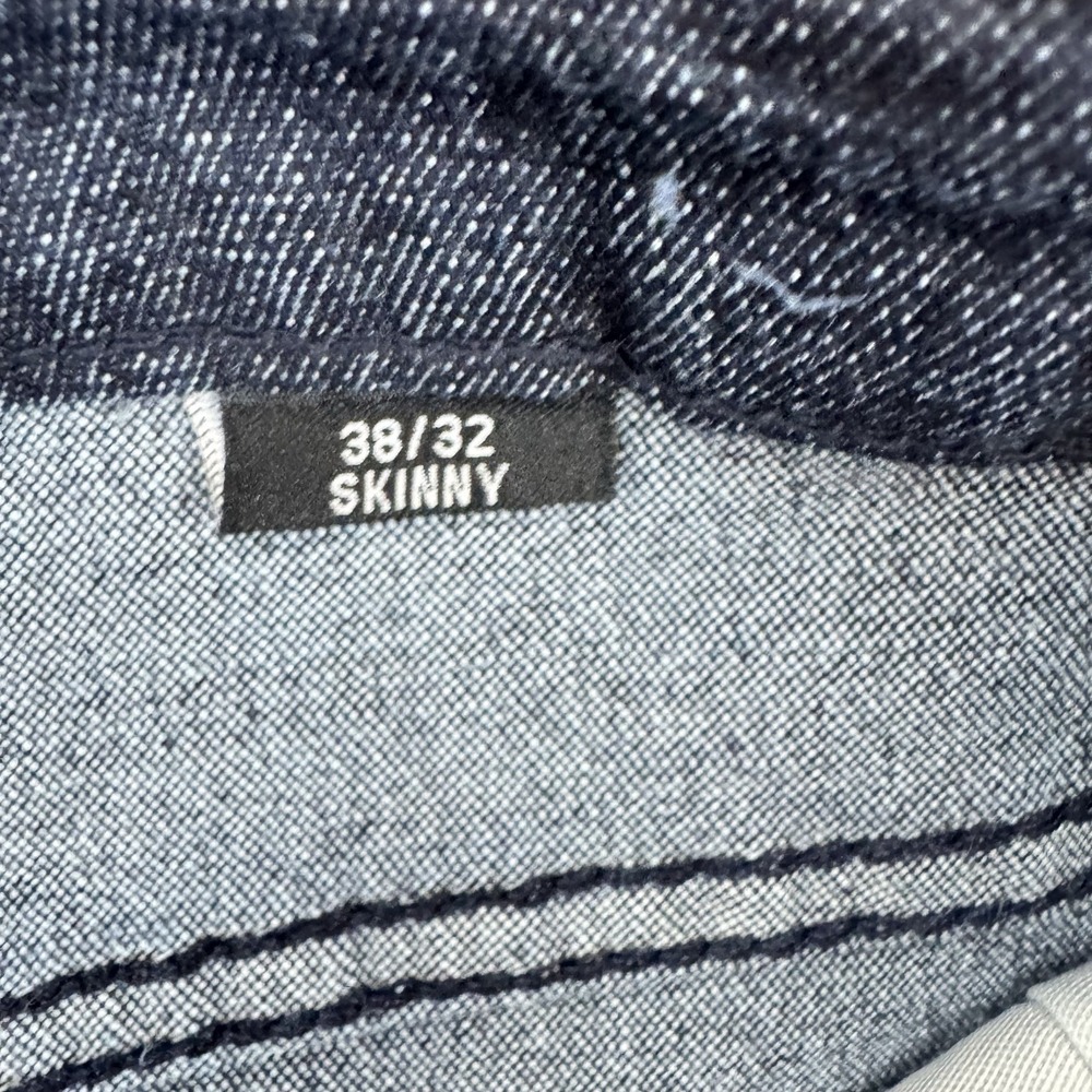NEW REASON BRAND Men 38x32 Dark Wash Skinny Jeans Baroque Side Panel Distressed - Picture 11 of 13